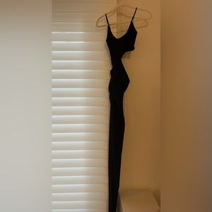 Brand: Lucy in the sky / Size: XS / details: cutout, black, slim